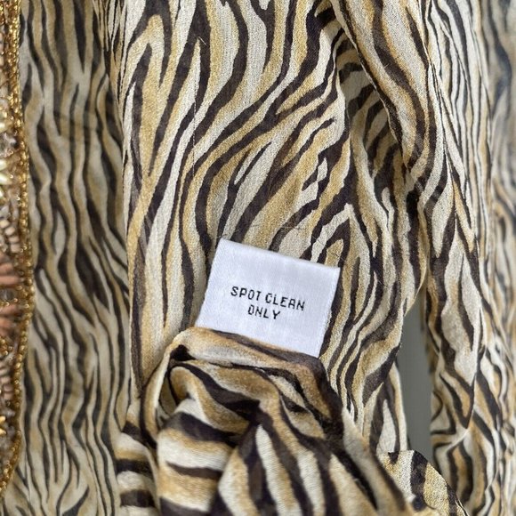 Cache Beige Animal Print 100% Silk Embellished V-Neck Sheer Blouse - Picture 7 of 7